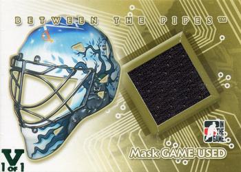 2015-16 In The Game Final Vault - 2007-08 In The Game Between The Pipes Mask Game-Used (Green Vault Stamp) #MGU-03 Ryan Miller Front