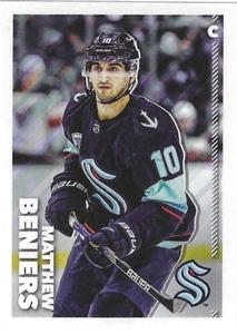 2022-23 Topps NHL Sticker Collection #424 Matty Beniers Front