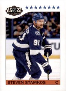 2022-23 Topps NHL Sticker Collection #596 Steven Stamkos Front