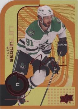 2022-23 Upper Deck MVP - Colors and Contours #45 Tyler Seguin Front