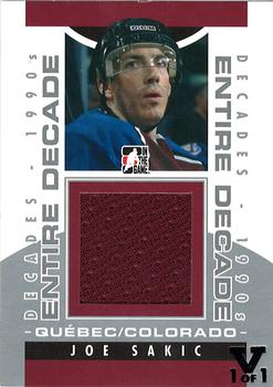 2015-16 In The Game Final Vault - 2013-14 In The Game Decades 1990s - Entire Decade Silver (Black Vault Stamp) #ED-08 Joe Sakic Front