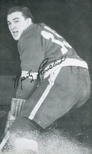 1948-49 J.D. McCarthy Detroit Red Wings Postcards #NNO Marty Pavelich Front
