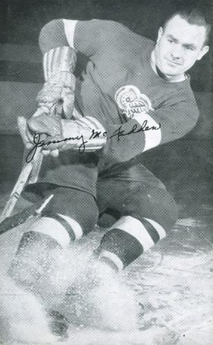1948-49 J.D. McCarthy Detroit Red Wings Postcards #NNO Jim McFadden Front