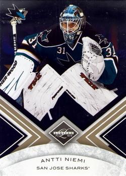 2010-11 Panini Limited #85 Antti Niemi  Front