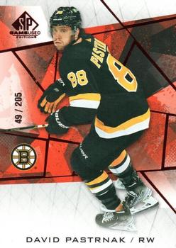 2021-22 SP Game Used - Red Fragment #7 David Pastrnak Front