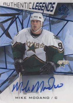 2021-22 SP Game Used - Blue Auto #115 Mike Modano Front