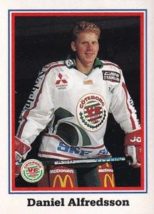 1993-94 Semic Elitserien (Swedish) Stickers #284 Daniel Alfredsson Front