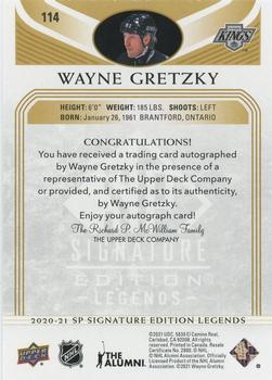 2020-21 SP Signature Edition Legends - Gold Spectrum Foil Autographs #114 Wayne Gretzky Back