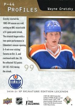 2020-21 SP Signature Edition Legends - Profiles Gold Achievements #P-44 Wayne Gretzky Back
