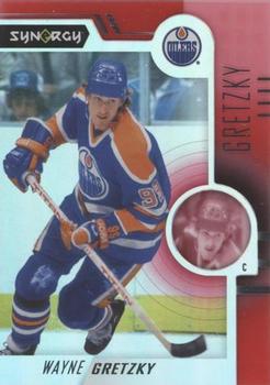 2022-23 Upper Deck Synergy - Red #75 Wayne Gretzky Front