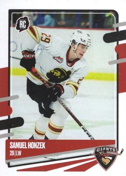 2022-23 Vancouver Giants (WHL) #14 Samuel Honzek Front