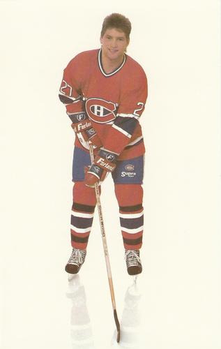 1989-90 Montreal Canadiens #NNO Shayne Corson Front