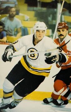 1985-88 Boston Bruins Postcards #15 Kraig Nienhuis Front