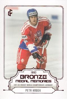2023 Legendary Cards Bronze Medal Memories 1993 - Red #16 Petr Hrbek Front