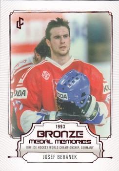 2023 Legendary Cards Bronze Medal Memories 1993 - Red #23 Josef Beranek Front