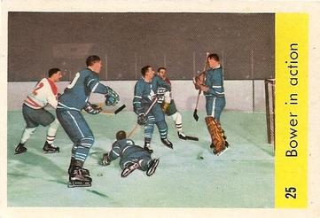 1959-60 Parkhurst #25 Bower in action Front