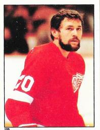 1981-82 O-Pee-Chee Stickers #125 Vaclav Nedomansky  Front