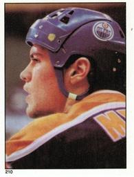 1981-82 O-Pee-Chee Stickers #210 Mark Messier  Front