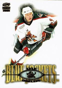 2000-01 Pacific Paramount - Gold #71 Lyle Odelein Front