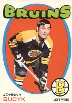 1971-72 O-Pee-Chee #35 Johnny Bucyk Front