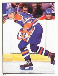 1983-84 O-Pee-Chee Stickers #307 Wayne Gretzky  Front