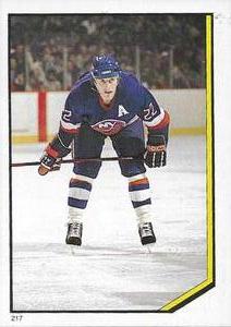 1986-87 O-Pee-Chee Stickers #217 Mike Bossy Front
