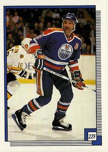 1988-89 O-Pee-Chee Stickers #229 Glenn Anderson Front