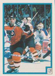 1989-90 O-Pee-Chee Stickers #129 Flyers / Oilers Action Front
