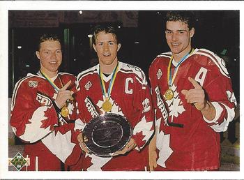 1990-91 Upper Deck French #473 Canada's Captains (Kris Draper / Steven Rice / Eric Lindros) Front