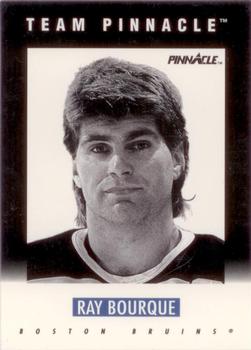 1991-92 Pinnacle French - Team Pinnacle #B2 Ray Bourque Front