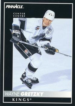 1992-93 Pinnacle Canadian #200 Wayne Gretzky Front