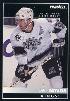 1992-93 Pinnacle Canadian #367 Dave Taylor Front