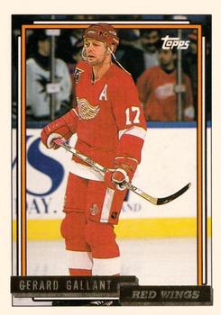 1992-93 Topps - Gold #92 Gerard Gallant Front