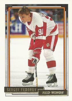 1992-93 Topps - Gold #252 Sergei Fedorov Front