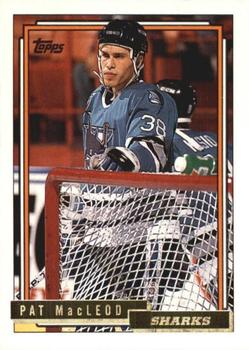 1992-93 Topps - Gold #317 Pat MacLeod Front