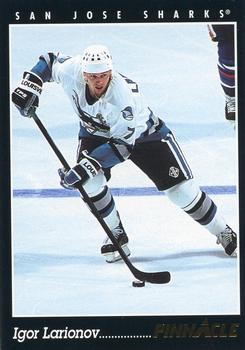 1993-94 Pinnacle Canadian #367 Igor Larionov Front