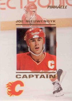 1993-94 Pinnacle Canadian - Captains #CA4 Joe Nieuwendyk Front