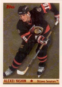 1995-96 Topps - Canadian Gold #2CG Alexei Yashin Front
