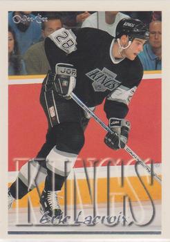 1995-96 Topps - O-Pee-Chee #32 Eric Lacroix Front