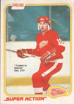 1981-82 O-Pee-Chee #96 Dale McCourt Front