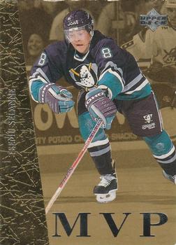 1996-97 Collector's Choice - Upper Deck MVP Gold #UD7 Teemu Selanne Front