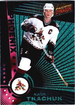 1997-98 Pacific Dynagon - Emerald Green #98 Keith Tkachuk Front