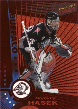 1997-98 Pacific Dynagon - Red #10 Dominik Hasek Front
