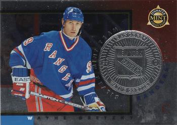 1997-98 Pinnacle Mint Collection - Silver Team #18 Wayne Gretzky Front
