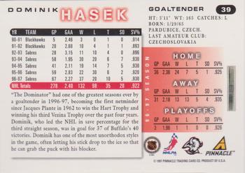 1997-98 Score - Artist's Proofs #39 Dominik Hasek Back