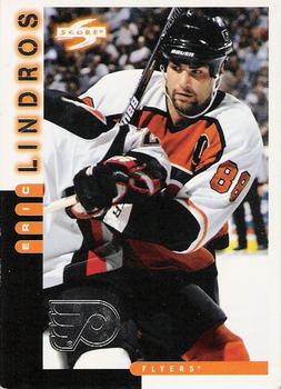 1997-98 Score Philadelphia Flyers #3 Eric Lindros Front