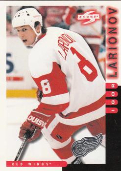 1997-98 Score Detroit Red Wings #5 Igor Larionov Front