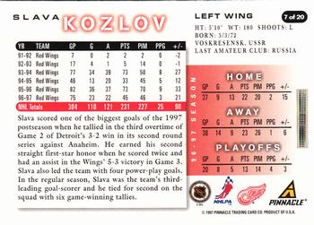 1997-98 Score Detroit Red Wings #7 Slava Kozlov Back