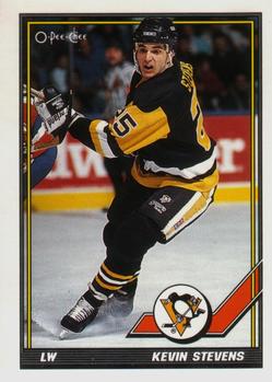 1991-92 O-Pee-Chee #421 Kevin Stevens Front