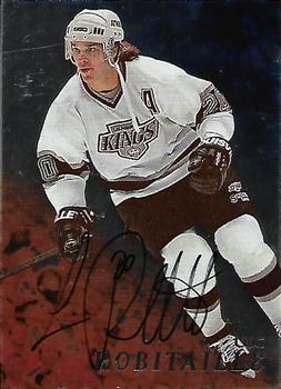 1998-99 Be a Player - Autographs #61 Luc Robitaille Front